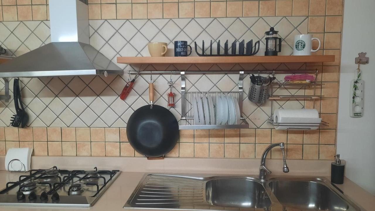 White Home Quartieri Spagnoli Napoli Dış mekan fotoğraf