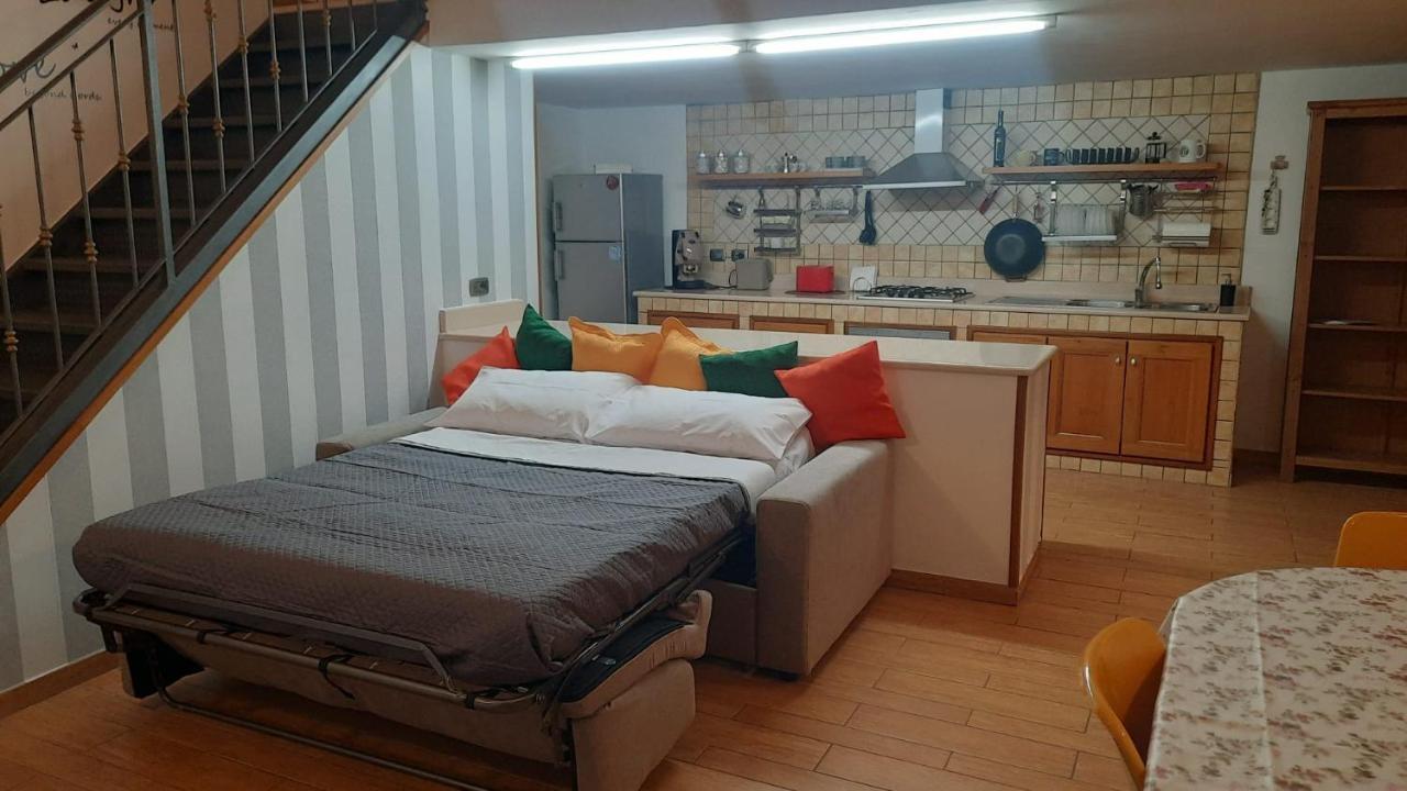 White Home Quartieri Spagnoli Napoli Dış mekan fotoğraf