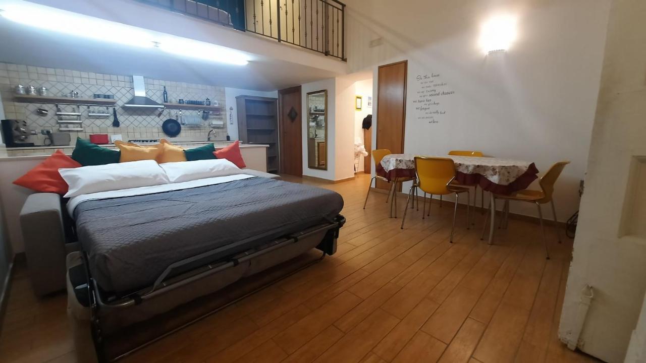 White Home Quartieri Spagnoli Napoli Dış mekan fotoğraf