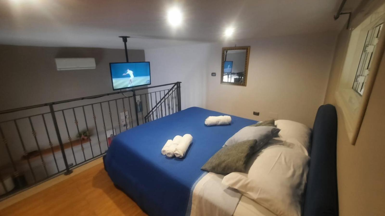 White Home Quartieri Spagnoli Napoli Dış mekan fotoğraf